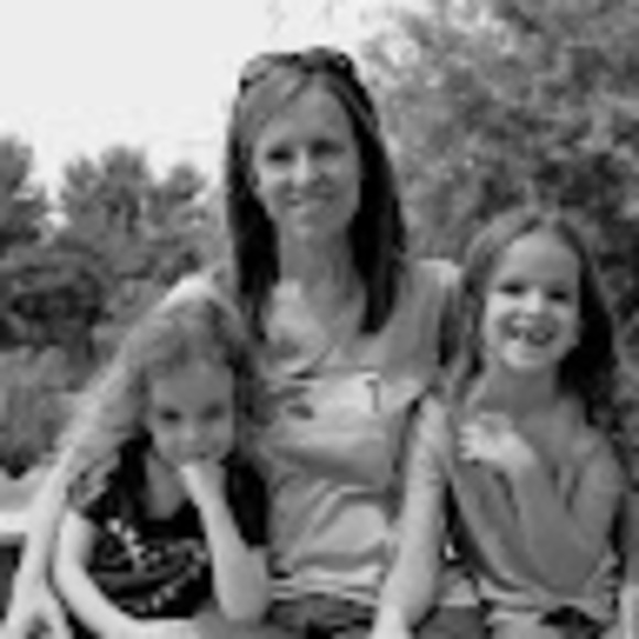 Meet your Posher, Jana - Picture 1 of 1